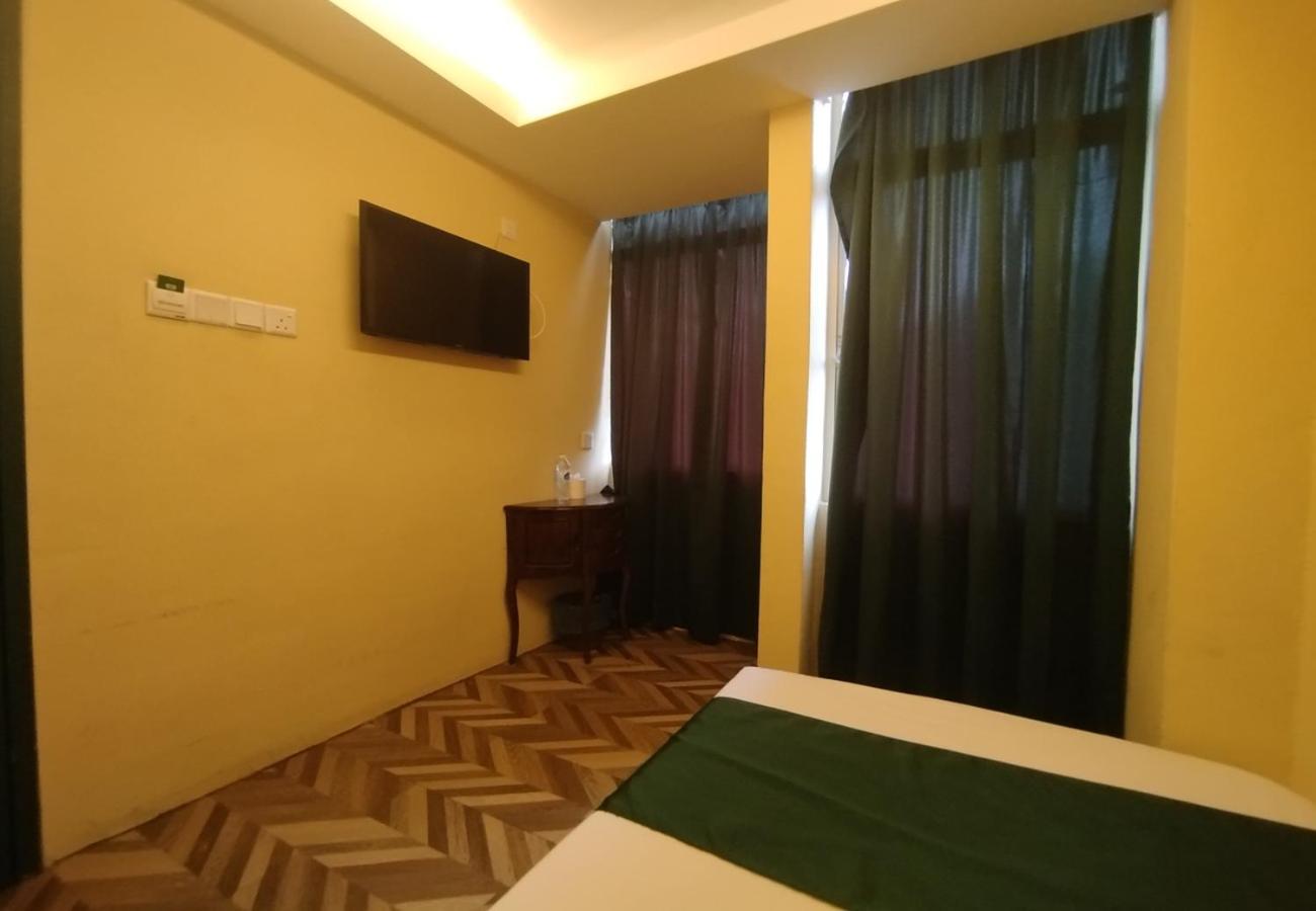 Deluxe Single Room,1697954978:JPEG