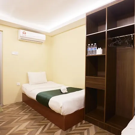 Fast Hotel Setapak Near Tunku Abdul Rahman UMT KL-2